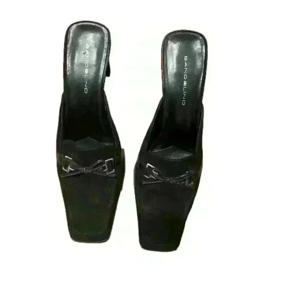Women’s Bandolino mules size 9M